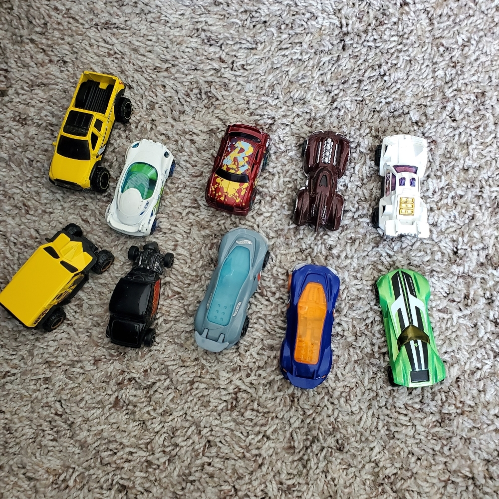 90 car hot wheels bundle